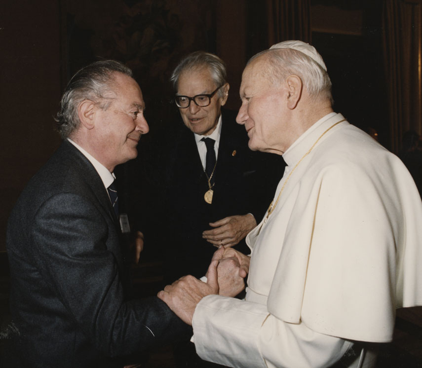 Colombo con Papa Giovanni Paolo II