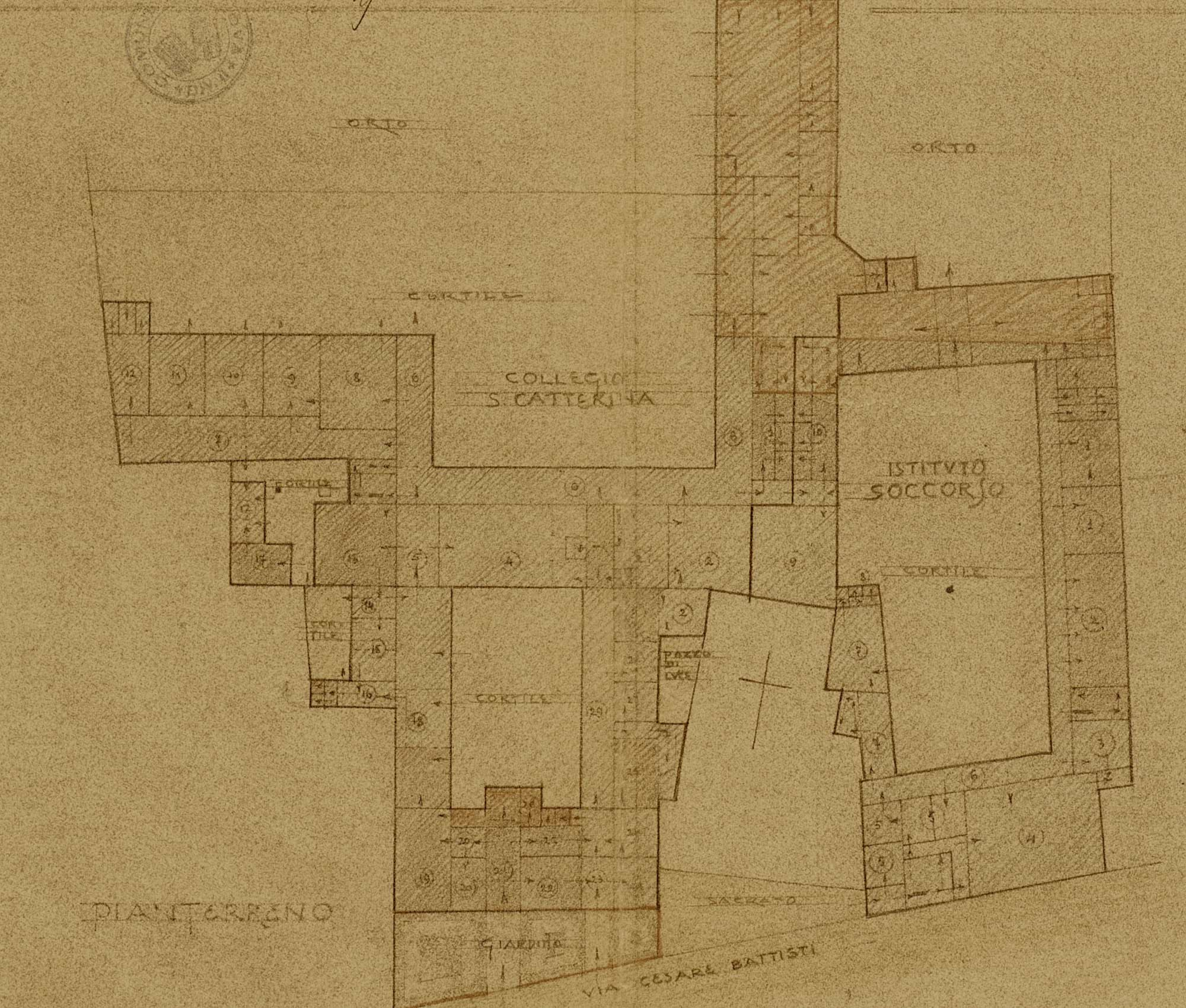 L'area dei Pii Conservatori di Santa Caterina (a sinistra) e del Soccorso (a destra) in una planimetria del 1930