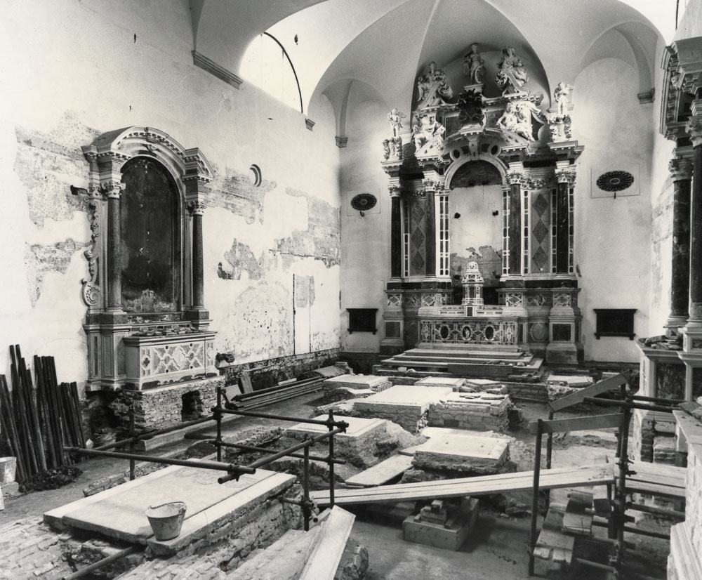 Restauro dei pavimenti della Chiesa di S. Caterina