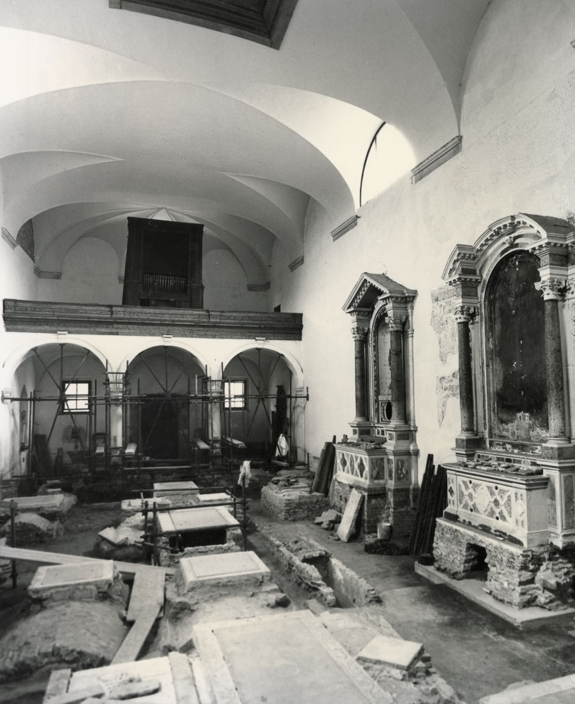 Restauro dei pavimenti della Chiesa di S. Caterina