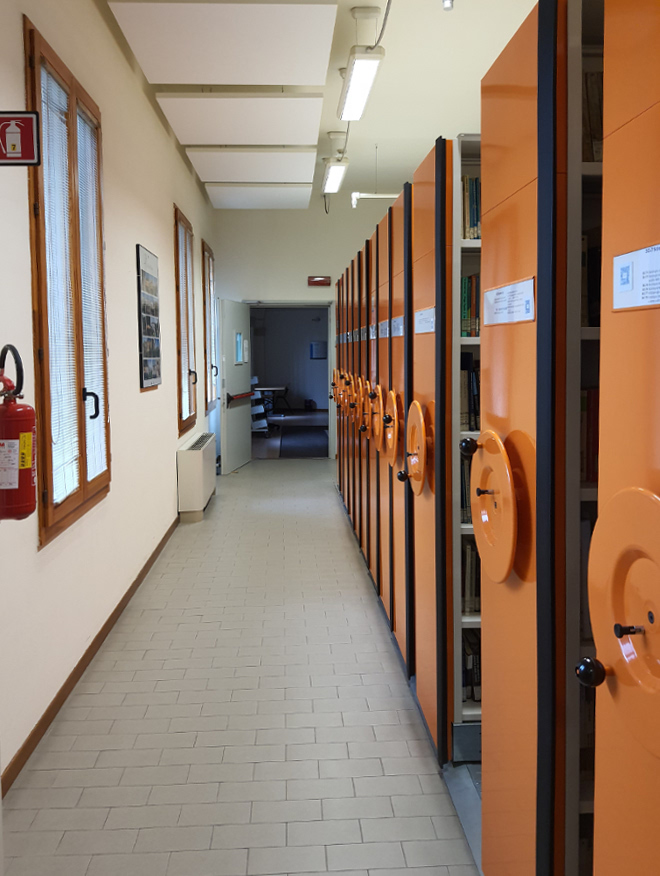 XX 913 Bagni Soccorso - Corridoio Biblio